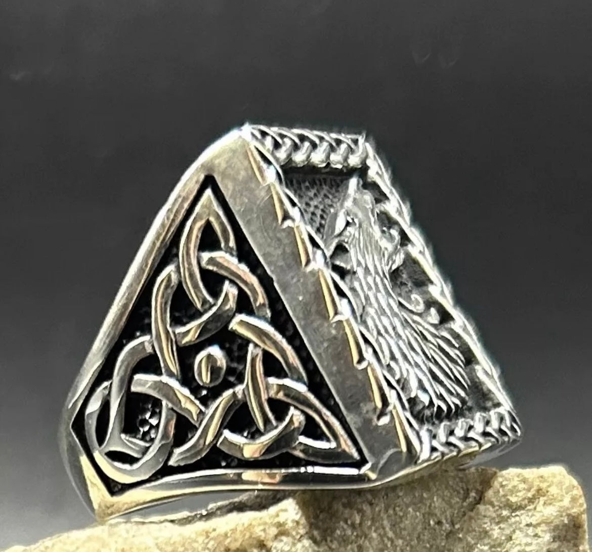 Wolfsring Herrenring aus 925 Sterling Silber | Wolfskopf mit Knoten-Design Wolf