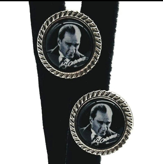 Atatürk Anstecknadel-Pin Black – imza K.Atatürk Yaka Rozeti