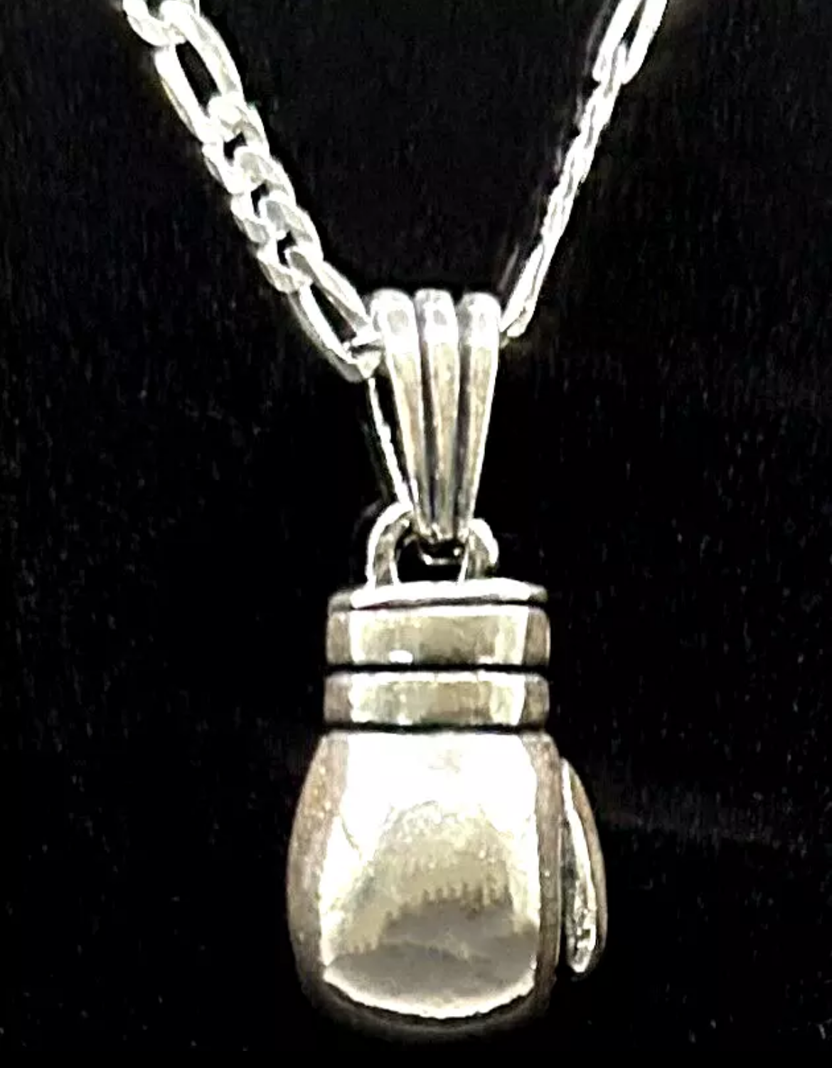 Boxhandschuh Anhänger mit 60 cm Figaro Kette – 925 Sterling Silber Halskette Handgefertigt & Massiv