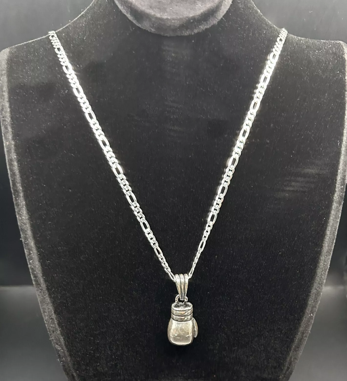 Boxhandschuh Anhänger mit 60 cm Figaro Kette – 925 Sterling Silber Halskette Handgefertigt & Massiv