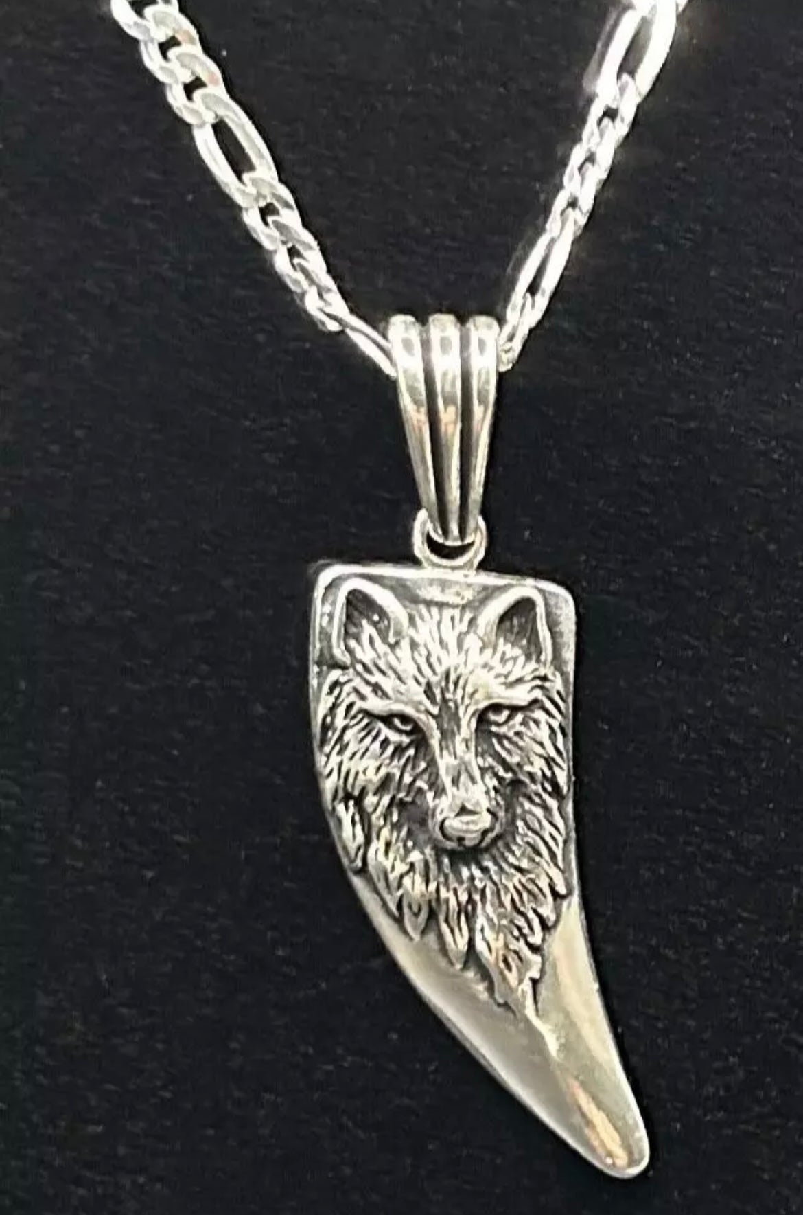 Wolfszahn Anhänger mit 60 cm Figaro Kette – 925 Sterling Silber | Wolf Schmuck | Herren Amulett Halskette