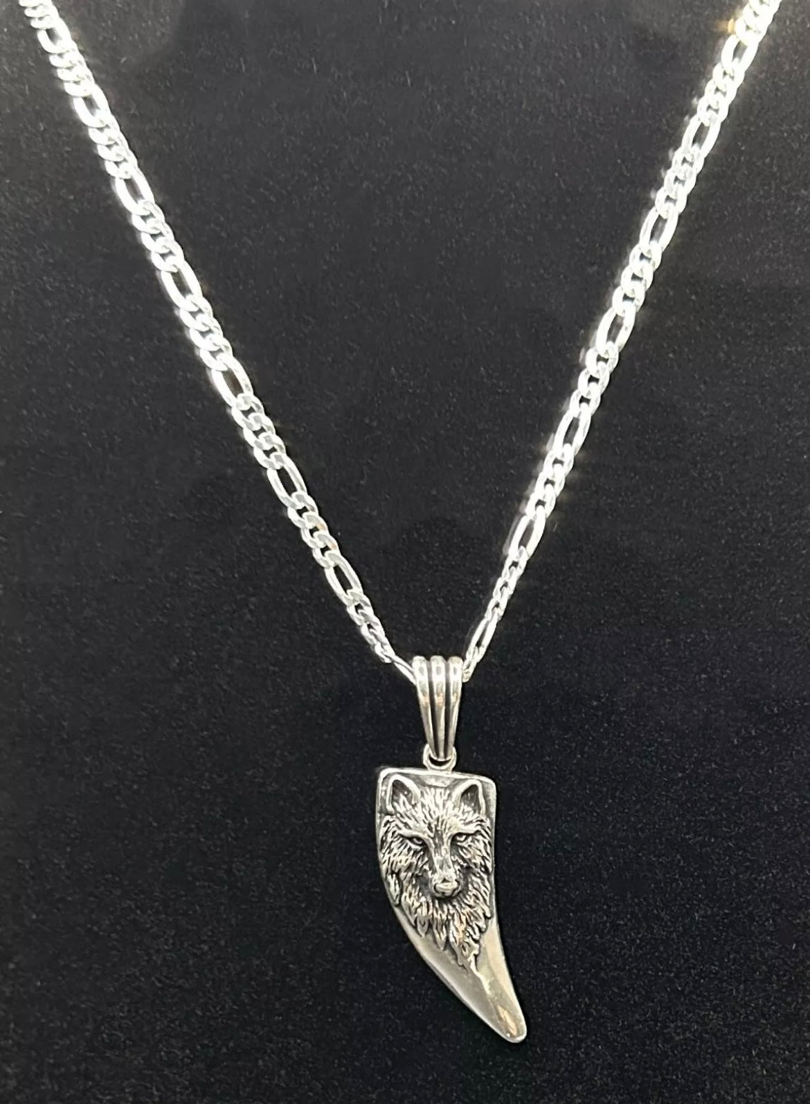 Wolfszahn Anhänger mit 60 cm Figaro Kette – 925 Sterling Silber | Wolf Schmuck | Herren Amulett Halskette