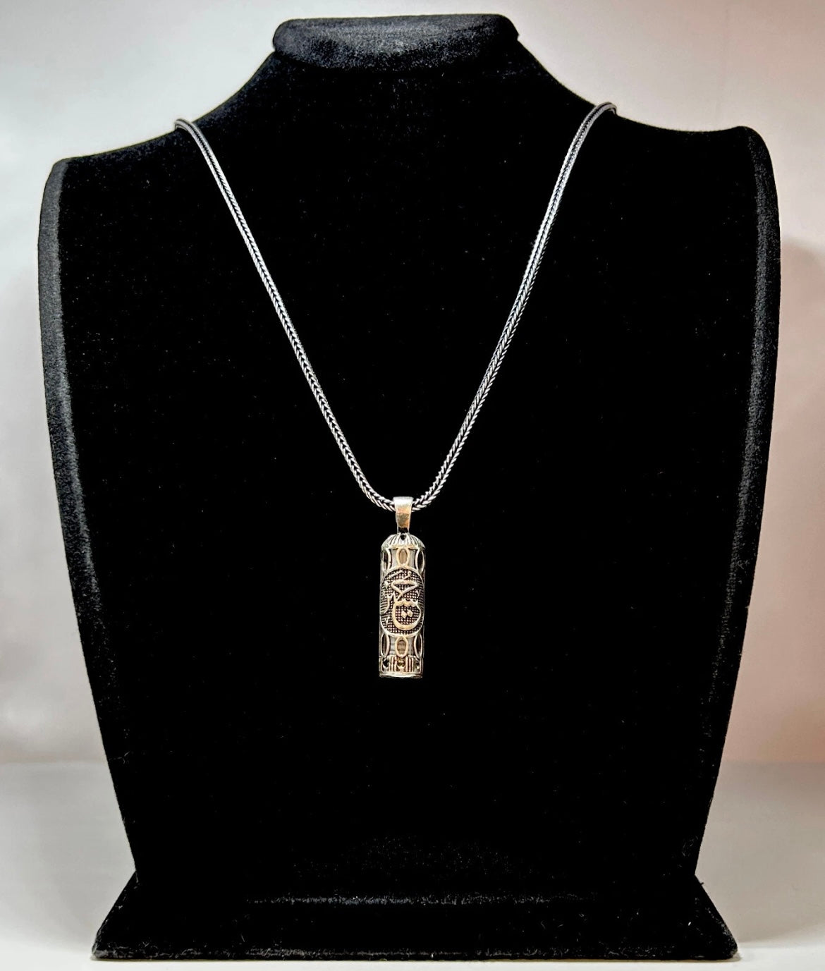Muska Cevsen Hz. Hüseyin – Halskette mit 925 Silber Anhänger & 55 cm Fuchsschwanzkette