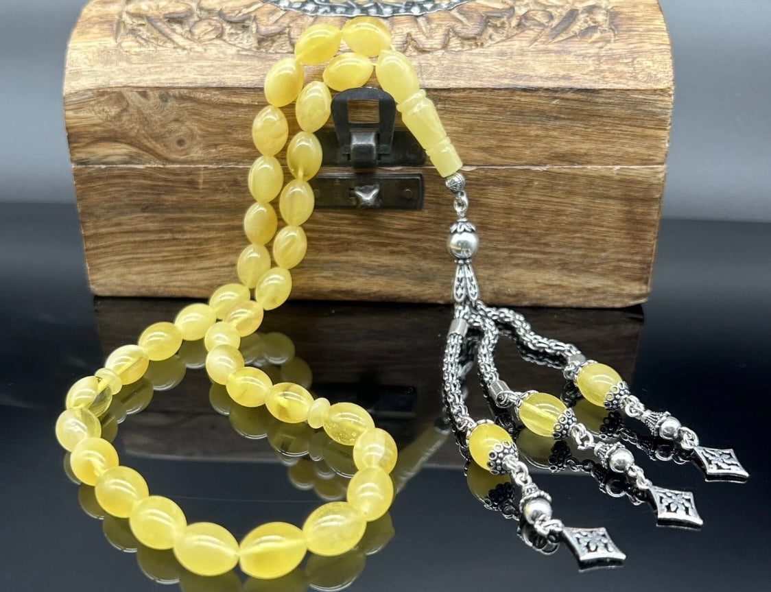 Tesbih aus echtem Bernstein – Kehribar  Gerstenform-Perlen & 925 Silber Quaste –  in Leder-Holz Box