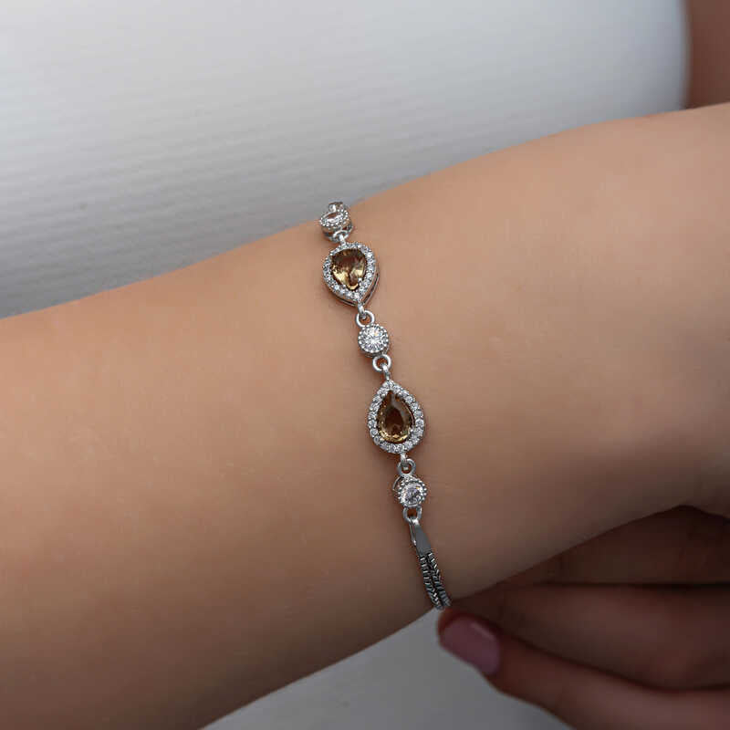 Armbänder