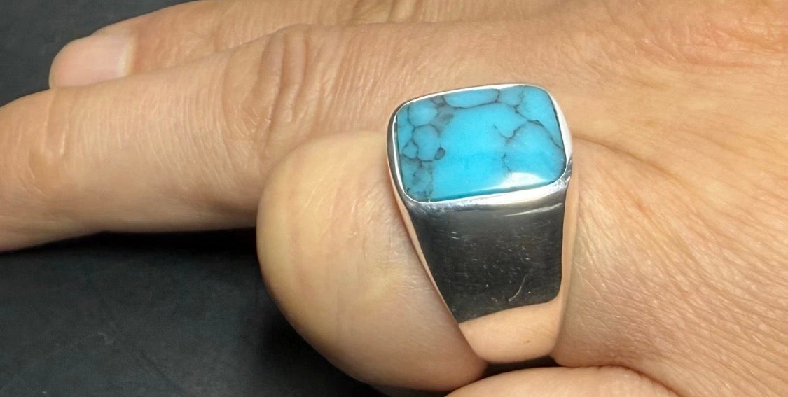 Herrenring aus 925 Sterling Silber mit quadratischer Türkis-Stein