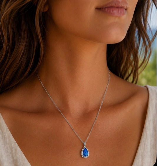 925er Silber Halskette mit Tropfenform Anhänger – Blauer Opal Edelstein, Handgefertigt